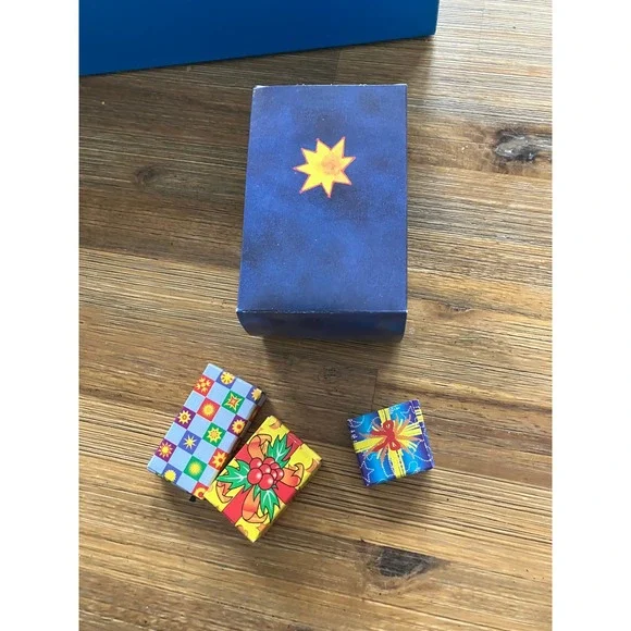 Playmobile 5711 Santa Advent Calendar Play Set Vintage Y2K Christmas - Picture 4 of 15